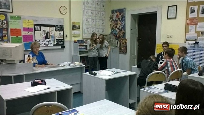 Zdjęcie w galerii na portalu naszraciborz.pl: Innowacyjna lekcja języka angielskiego w G5 wiadomości z regionu