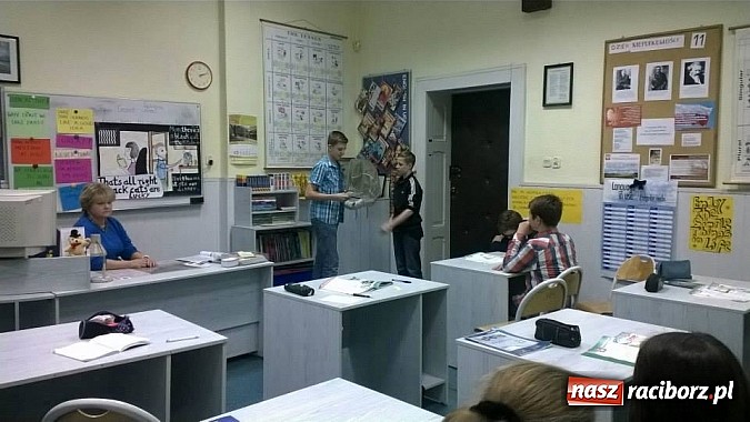 Zdjęcie w galerii na portalu naszraciborz.pl: Innowacyjna lekcja języka angielskiego w G5 wiadomości z regionu