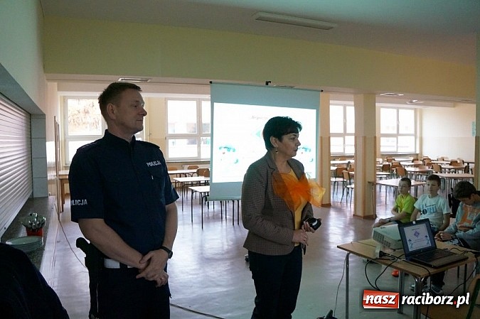 Zdjęcie w galerii na portalu naszraciborz.pl: Bezpiecznie w drodze do szkoły wiadomości z regionu