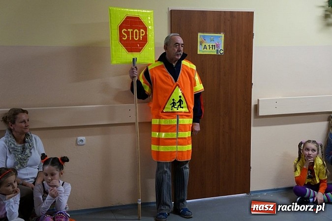 Zdjęcie w galerii na portalu naszraciborz.pl: Bezpiecznie w drodze do szkoły wiadomości z regionu