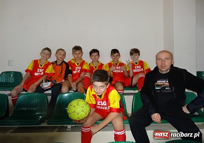 Zdjęcie w galerii na portalu naszraciborz.pl: Powiatowy półfinał Pucharu Tymbark U12 wiadomości z regionu