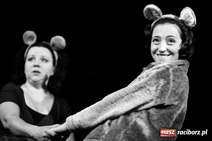 Zdjęcie w galerii na portalu naszraciborz.pl: Wszystko o kobietach Teatru Ludowego w Krakowie na deskach RCK wiadomości z regionu