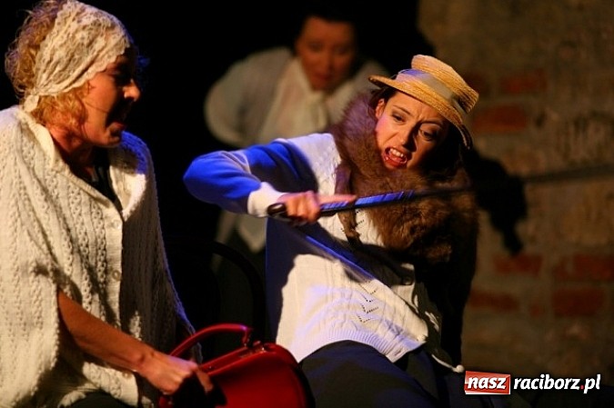 Zdjęcie w galerii na portalu naszraciborz.pl: Wszystko o kobietach Teatru Ludowego w Krakowie na deskach RCK wiadomości z regionu