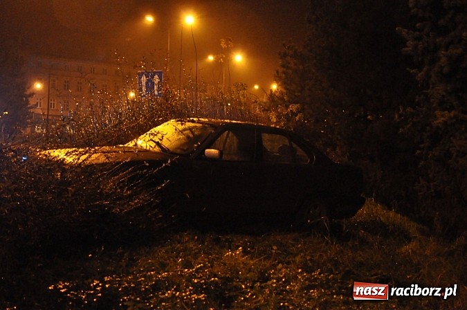 Zdjęcie w galerii na portalu naszraciborz.pl: Kierowca BMW przeszarżował na Odrostradzie wiadomości z regionu