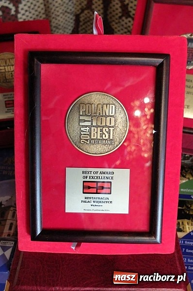 Zdjęcie w galerii na portalu naszraciborz.pl: W młode wino zaplątani, czyli niezwykły festiwal w restauracji Pałac Większyce wiadomości z regionu