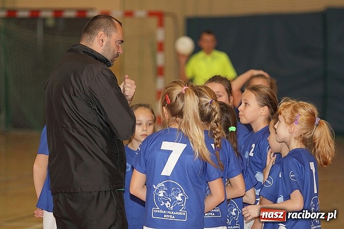 Zdjęcie w galerii na portalu naszraciborz.pl: Młode piłkarki zawalczyły o Powiatowy Puchar Tymbarku w Rudniku! wiadomości z regionu
