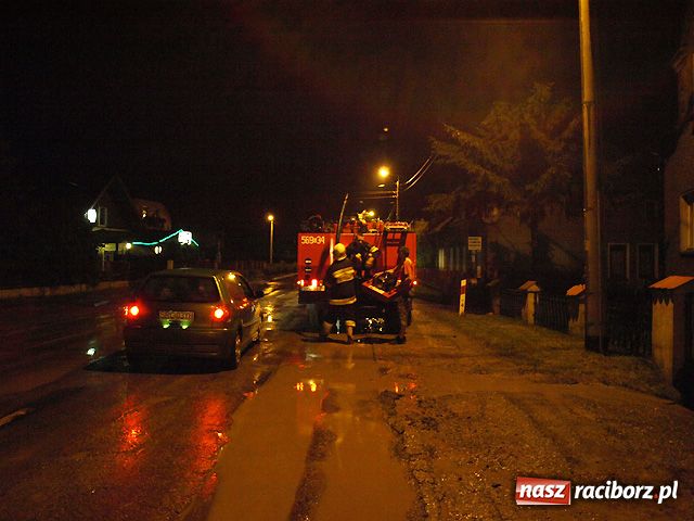 Zdjęcie w galerii na portalu naszraciborz.pl: Przez Hulczyńską przeszła fala wiadomości z regionu