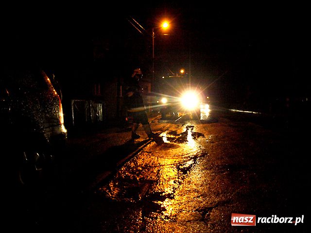 Zdjęcie w galerii na portalu naszraciborz.pl: Przez Hulczyńską przeszła fala wiadomości z regionu