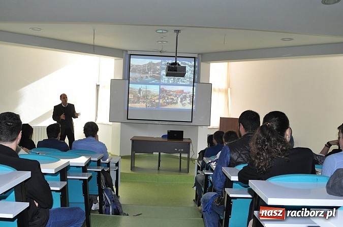 Zdjęcie w galerii na portalu naszraciborz.pl: Studenckie warsztaty architektoniczne z udziałem żaków raciborskiej PWSZ w Sarajewie wiadomości z regionu