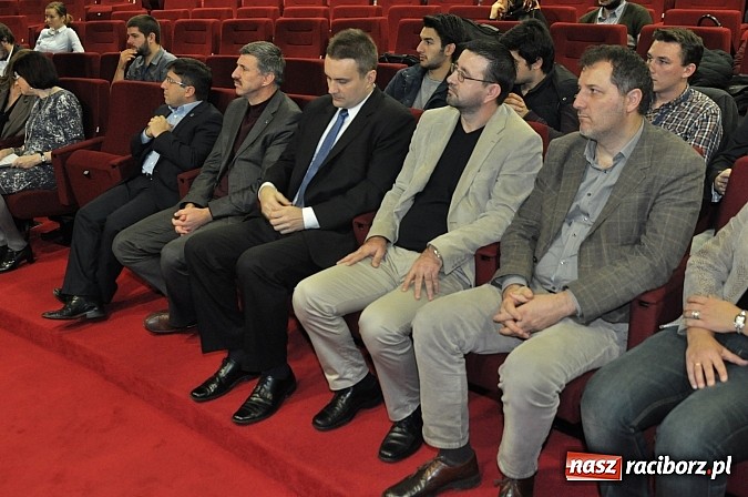 Zdjęcie w galerii na portalu naszraciborz.pl: Studenckie warsztaty architektoniczne z udziałem żaków raciborskiej PWSZ w Sarajewie wiadomości z regionu