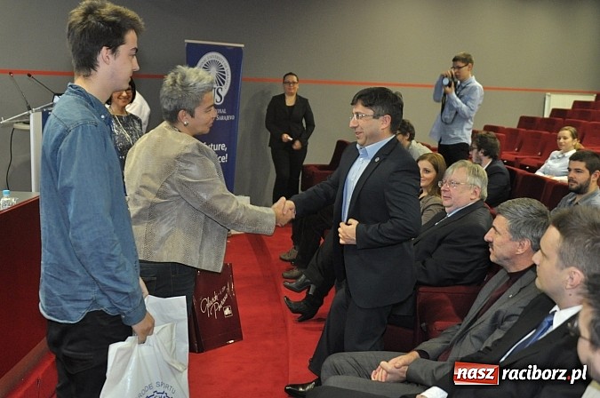 Zdjęcie w galerii na portalu naszraciborz.pl: Studenckie warsztaty architektoniczne z udziałem żaków raciborskiej PWSZ w Sarajewie wiadomości z regionu