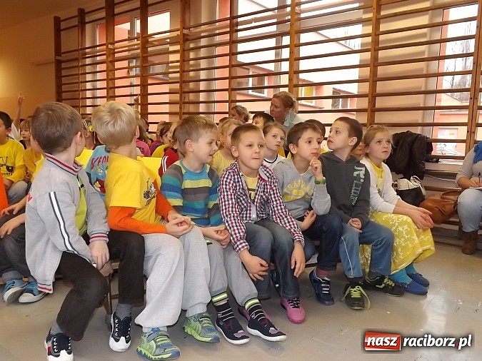 Zdjęcie w galerii na portalu naszraciborz.pl: Dobre uczynki i postanowienia dzieci z SP 15 wiadomości z regionu