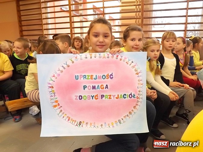 Zdjęcie w galerii na portalu naszraciborz.pl: Dobre uczynki i postanowienia dzieci z SP 15 wiadomości z regionu