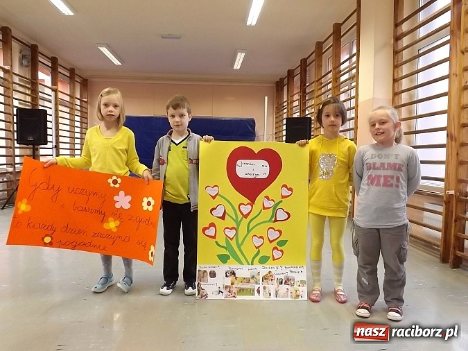 Zdjęcie w galerii na portalu naszraciborz.pl: Dobre uczynki i postanowienia dzieci z SP 15 wiadomości z regionu