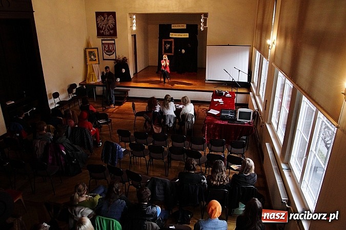 Zdjęcie w galerii na portalu naszraciborz.pl: Monodramiści w G5 nagrodzeni po raz 15 wiadomości z regionu
