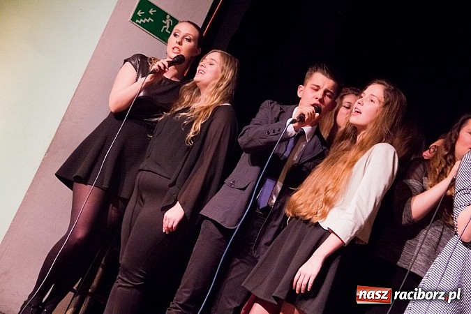 Zdjęcie w galerii na portalu naszraciborz.pl: Jesienne granie w MDK wiadomości z regionu