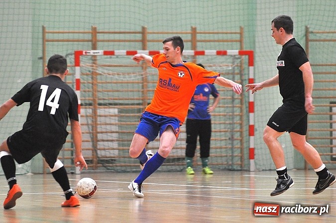 Zdjęcie w galerii na portalu naszraciborz.pl: Rafał Haras rozgromił Grzegorzowice, Harpagany nie dały rady mistrzowi wiadomości z regionu