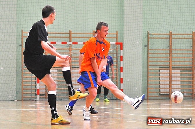 Zdjęcie w galerii na portalu naszraciborz.pl: Rafał Haras rozgromił Grzegorzowice, Harpagany nie dały rady mistrzowi wiadomości z regionu