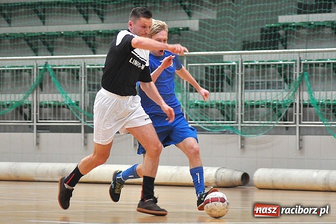 Zdjęcie w galerii na portalu naszraciborz.pl: Rafał Haras rozgromił Grzegorzowice, Harpagany nie dały rady mistrzowi wiadomości z regionu