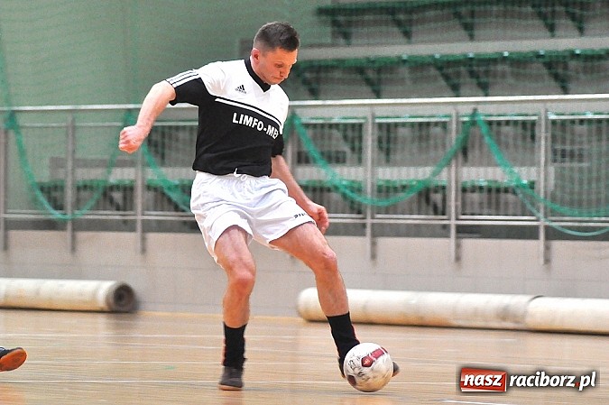 Zdjęcie w galerii na portalu naszraciborz.pl: Rafał Haras rozgromił Grzegorzowice, Harpagany nie dały rady mistrzowi wiadomości z regionu