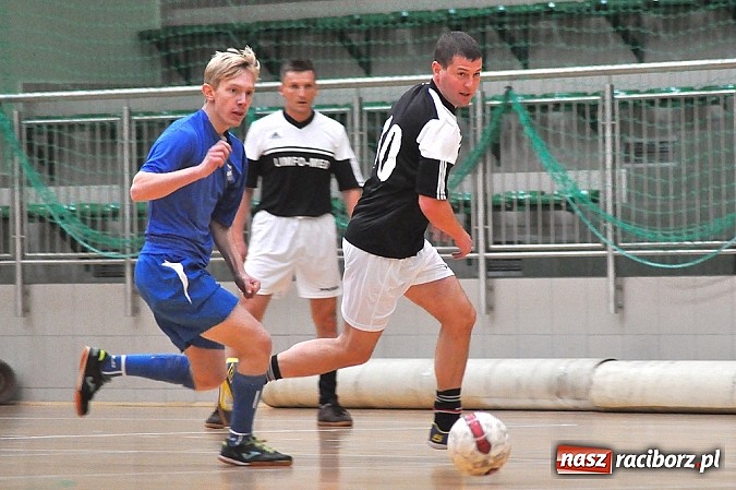 Zdjęcie w galerii na portalu naszraciborz.pl: Rafał Haras rozgromił Grzegorzowice, Harpagany nie dały rady mistrzowi wiadomości z regionu