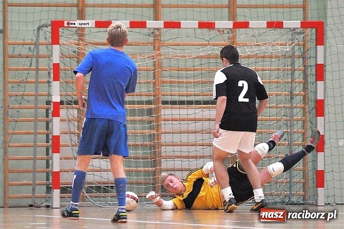 Zdjęcie w galerii na portalu naszraciborz.pl: Rafał Haras rozgromił Grzegorzowice, Harpagany nie dały rady mistrzowi wiadomości z regionu