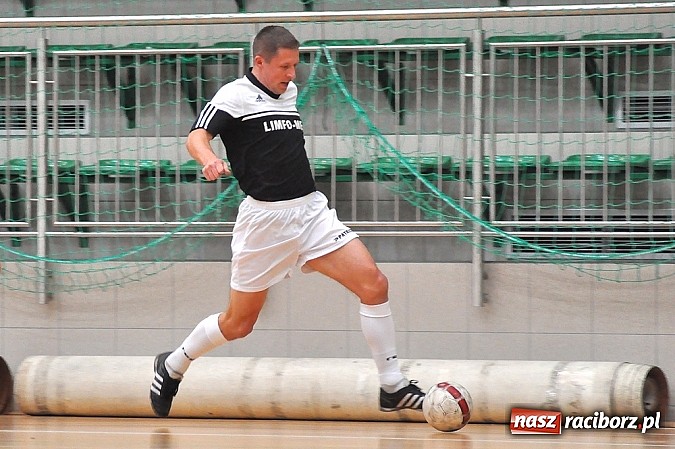 Zdjęcie w galerii na portalu naszraciborz.pl: Rafał Haras rozgromił Grzegorzowice, Harpagany nie dały rady mistrzowi wiadomości z regionu