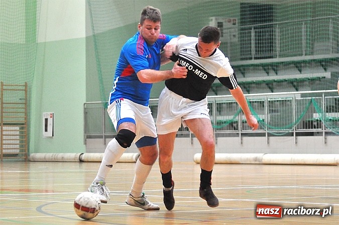 Zdjęcie w galerii na portalu naszraciborz.pl: Rafał Haras rozgromił Grzegorzowice, Harpagany nie dały rady mistrzowi wiadomości z regionu