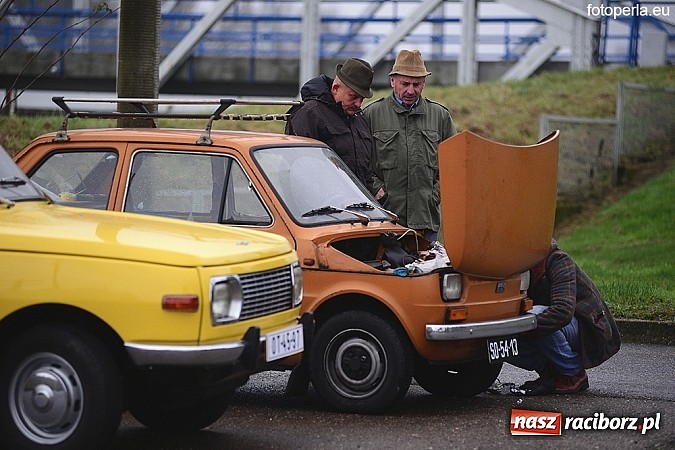 Zdjęcie w galerii na portalu naszraciborz.pl: Przejście graniczne w Chałupkach zamieniło się w plan filmowy. Jan Kidawa Błoński kręci tu film Gwiazdy. Na planie kilku znanych aktorów wiadomości z regionu
