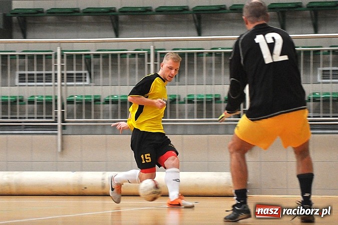 Zdjęcie w galerii na portalu naszraciborz.pl: Sześć stów w plecy trzy punkty do przodu wiadomości z regionu