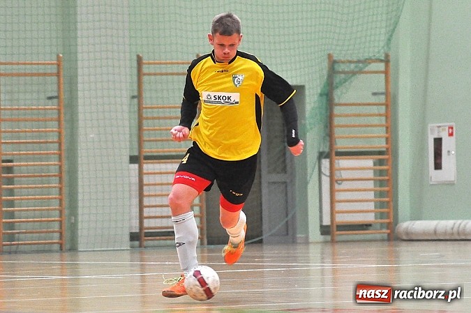 Zdjęcie w galerii na portalu naszraciborz.pl: Sześć stów w plecy trzy punkty do przodu wiadomości z regionu