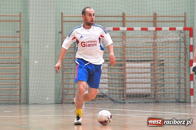 Zdjęcie w galerii na portalu naszraciborz.pl: Sześć stów w plecy trzy punkty do przodu wiadomości z regionu