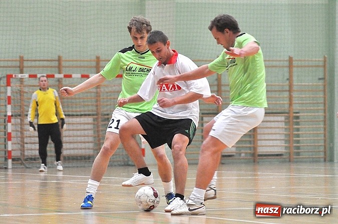 Zdjęcie w galerii na portalu naszraciborz.pl: Sześć stów w plecy trzy punkty do przodu wiadomości z regionu