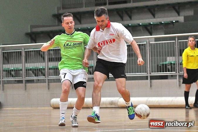 Zdjęcie w galerii na portalu naszraciborz.pl: Sześć stów w plecy trzy punkty do przodu wiadomości z regionu