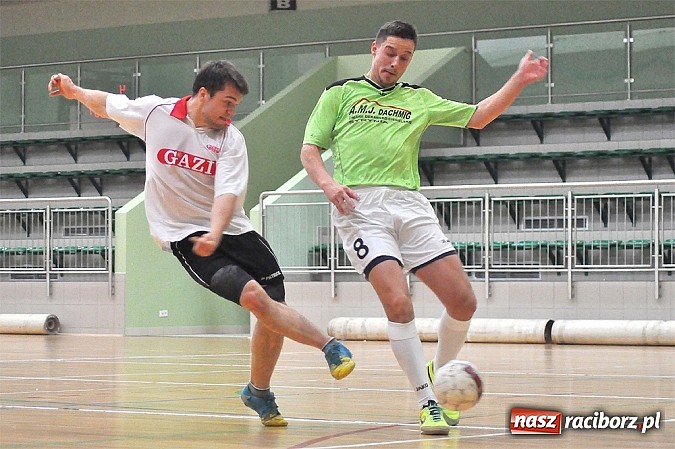 Zdjęcie w galerii na portalu naszraciborz.pl: Sześć stów w plecy trzy punkty do przodu wiadomości z regionu