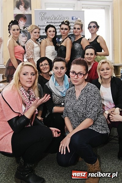 Zdjęcie w galerii na portalu naszraciborz.pl: Fryzjerskie wariacje w Zespole Szkół Zawodowych wiadomości z regionu