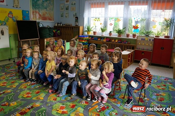 Zdjęcie w galerii na portalu naszraciborz.pl: Spotkanie z przedszkolakami wiadomości z regionu