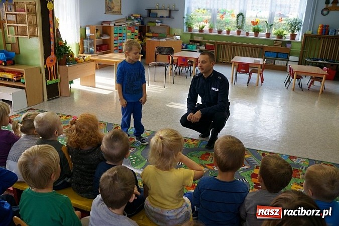 Zdjęcie w galerii na portalu naszraciborz.pl: Spotkanie z przedszkolakami wiadomości z regionu