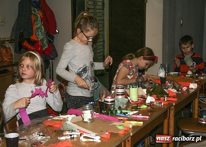 Zdjęcie w galerii na portalu naszraciborz.pl: Z nami tw&oacute;rczo płynie czas wiadomości z regionu