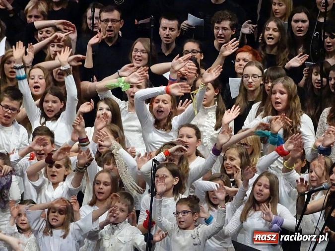Zdjęcie w galerii na portalu naszraciborz.pl: Raciborzanie na Silesia Gospel Festival wiadomości z regionu