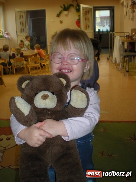 Zdjęcie w galerii na portalu naszraciborz.pl: Żłobkowicze z Raciborza relacjonują Dzień Misia wiadomości z regionu
