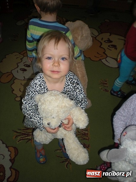 Zdjęcie w galerii na portalu naszraciborz.pl: Żłobkowicze z Raciborza relacjonują Dzień Misia wiadomości z regionu