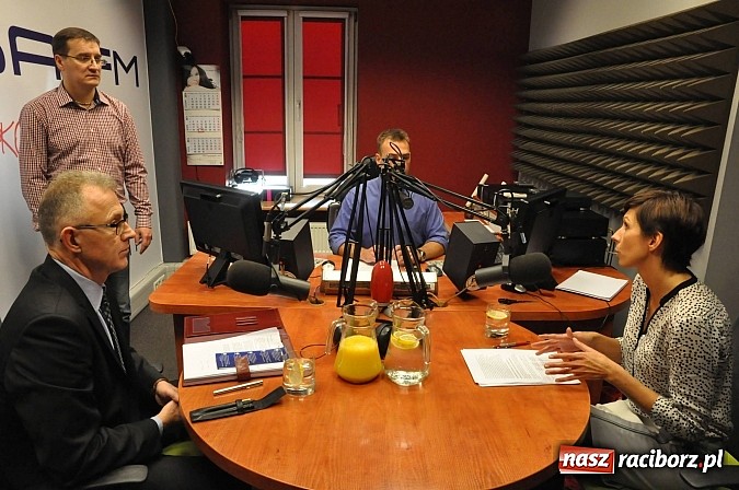 Zdjęcie w galerii na portalu naszraciborz.pl: Debata wyborcza Ronin-Lenk - pełny zapis wiadomości z regionu