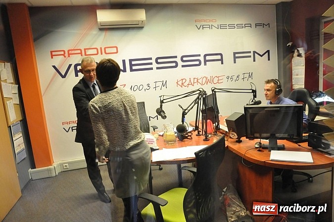 Zdjęcie w galerii na portalu naszraciborz.pl: Debata wyborcza Ronin-Lenk - pełny zapis wiadomości z regionu