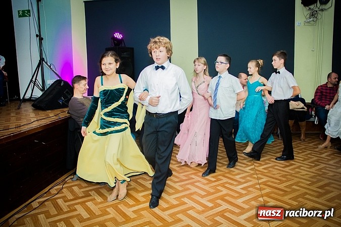 Zdjęcie w galerii na portalu naszraciborz.pl: Jesienne tańczenie w MDK wiadomości z regionu