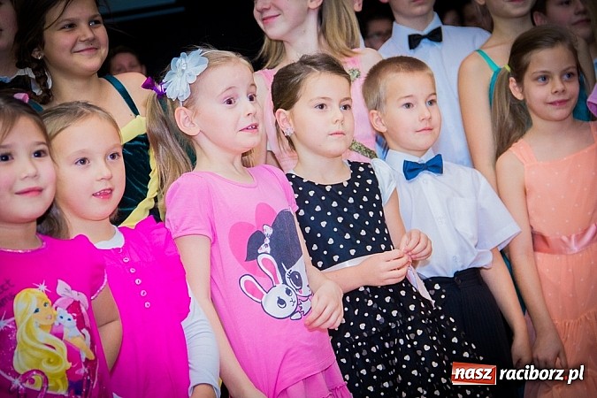 Zdjęcie w galerii na portalu naszraciborz.pl: Jesienne tańczenie w MDK wiadomości z regionu