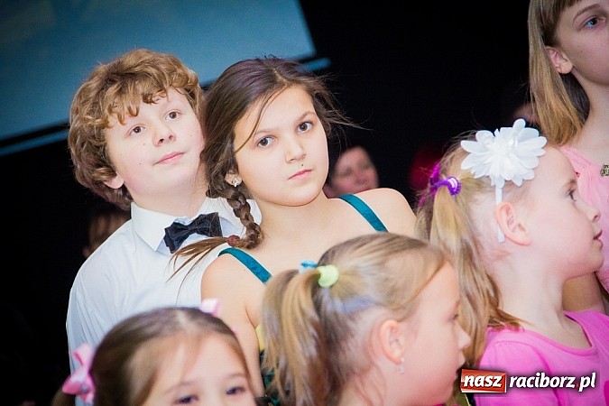 Zdjęcie w galerii na portalu naszraciborz.pl: Jesienne tańczenie w MDK wiadomości z regionu