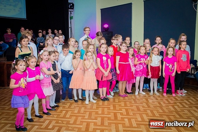 Zdjęcie w galerii na portalu naszraciborz.pl: Jesienne tańczenie w MDK wiadomości z regionu