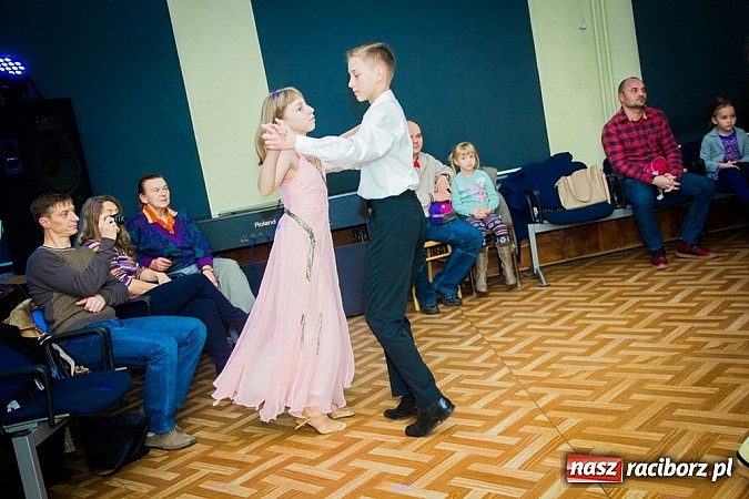 Zdjęcie w galerii na portalu naszraciborz.pl: Jesienne tańczenie w MDK wiadomości z regionu