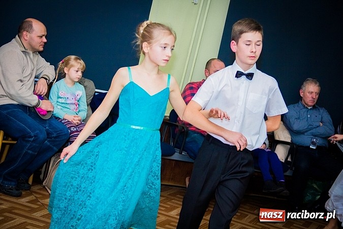 Zdjęcie w galerii na portalu naszraciborz.pl: Jesienne tańczenie w MDK wiadomości z regionu